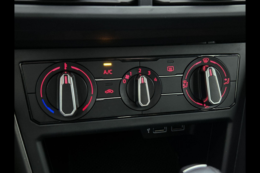 Volkswagen Polo 1.0 TSI Comfortline (NL-auto, Navi, Digitale Dash, Parkeersensoren, APP-Connect, Climate Con, Cruise Con, Etc)