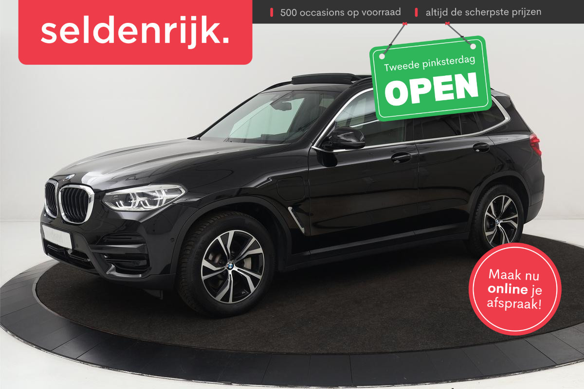 BMW X3 xDrive30e Advantage | Head-Up | Panoramadak | Adaptive cruise | Stoelverwarming | Carplay | Camera | Live Cockpit | Adaptive LED | Sfeerverlichting | Navigatie BMW X3 xDrive30e Advantage | Head-Up | Panoramadak | Adaptive cruise | Stoelverwarming | Carplay | Camera | Live Cockpit | Adaptive LED | Sfeerverlichting | Navigatie