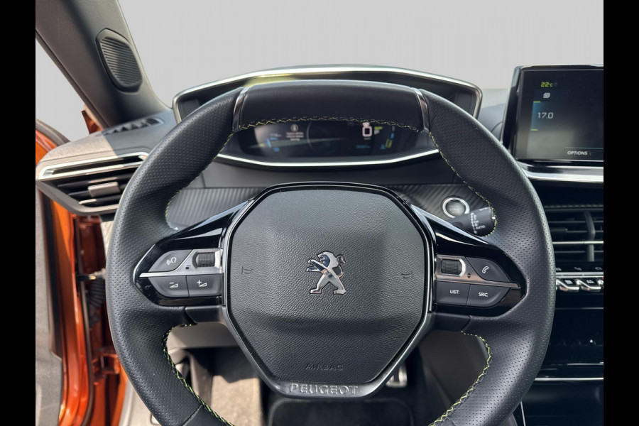 Peugeot e-2008 EV GT 50 kWh | 3 fase | 11 kW lader