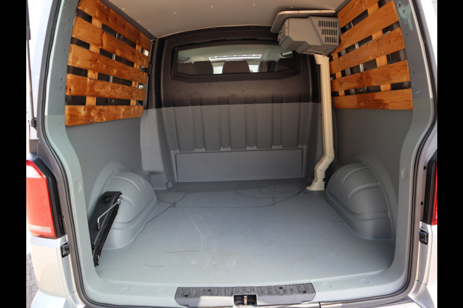 Volkswagen Transporter 2.0 TDI 204pk DSG L2 DC - Highline - LED - Leder - L+R Schuif