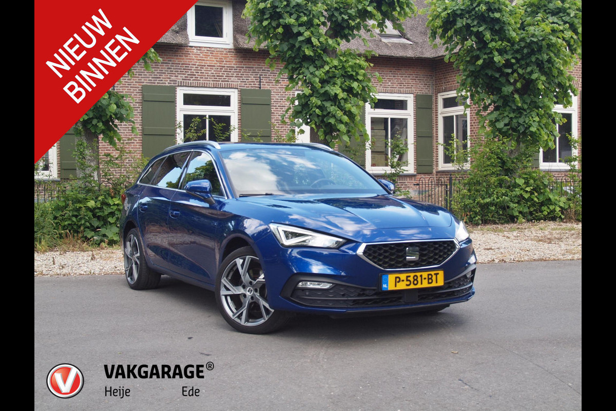 Seat Leon Sportstourer 1.4 TSI eHybrid PHEV FR | Panoramadak | Camera | Apple Carplay | Cruise Control | Sfeerverlichting | Seat Leon Sportstourer 1.4 TSI eHybrid PHEV FR | Panoramadak | Camera | Apple Carplay | Cruise Control | Sfeerverlichting |