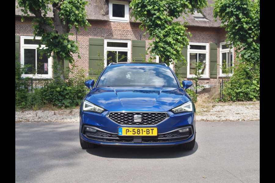Seat Leon Sportstourer 1.4 TSI eHybrid PHEV FR | Panoramadak | Camera | Apple Carplay | Cruise Control | Sfeerverlichting |