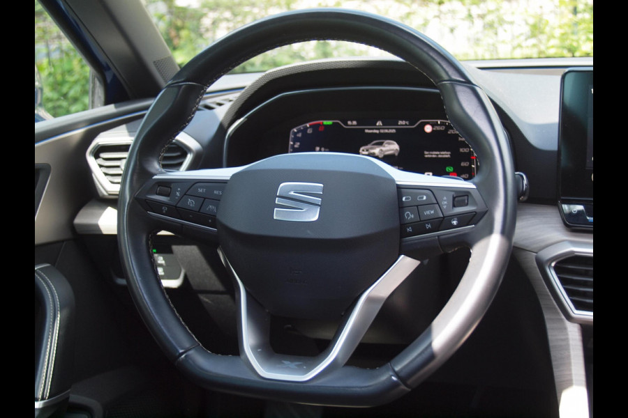 Seat Leon Sportstourer 1.4 TSI eHybrid PHEV FR | Panoramadak | Camera | Apple Carplay | Cruise Control | Sfeerverlichting |
