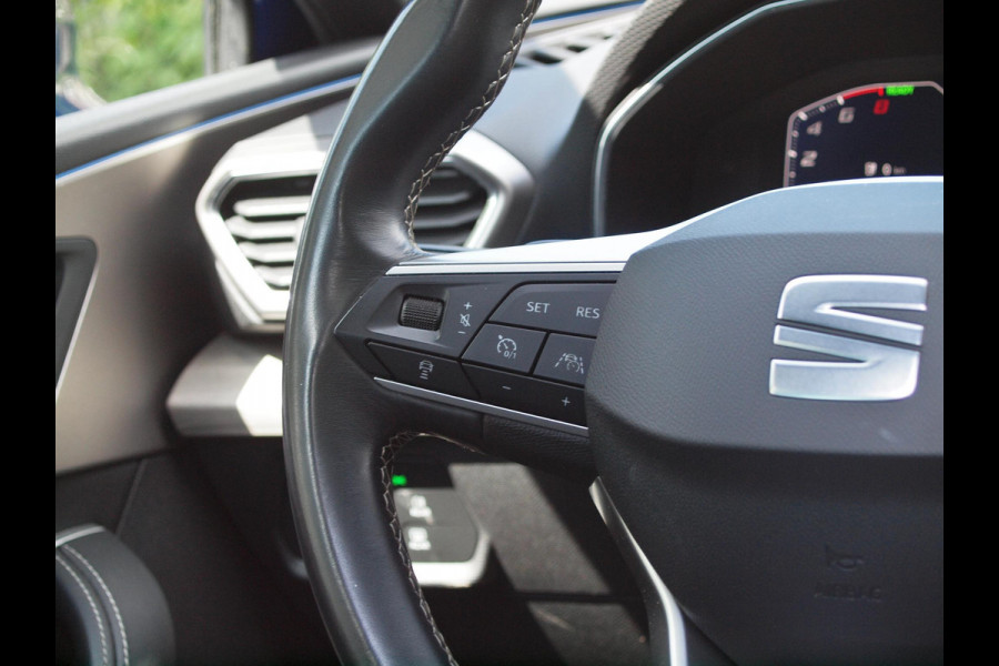 Seat Leon Sportstourer 1.4 TSI eHybrid PHEV FR | Panoramadak | Camera | Apple Carplay | Cruise Control | Sfeerverlichting |