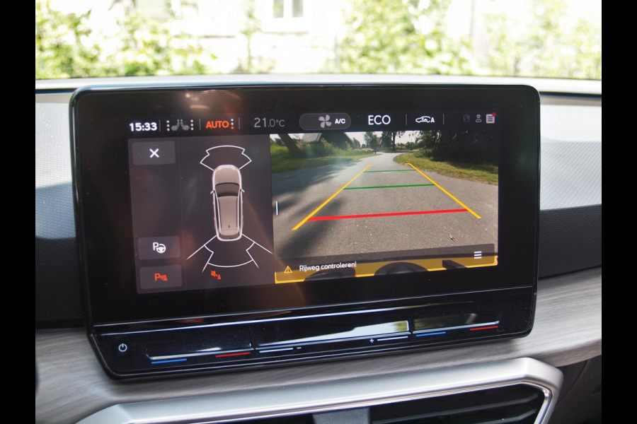 Seat Leon Sportstourer 1.4 TSI eHybrid PHEV FR | Panoramadak | Camera | Apple Carplay | Cruise Control | Sfeerverlichting |