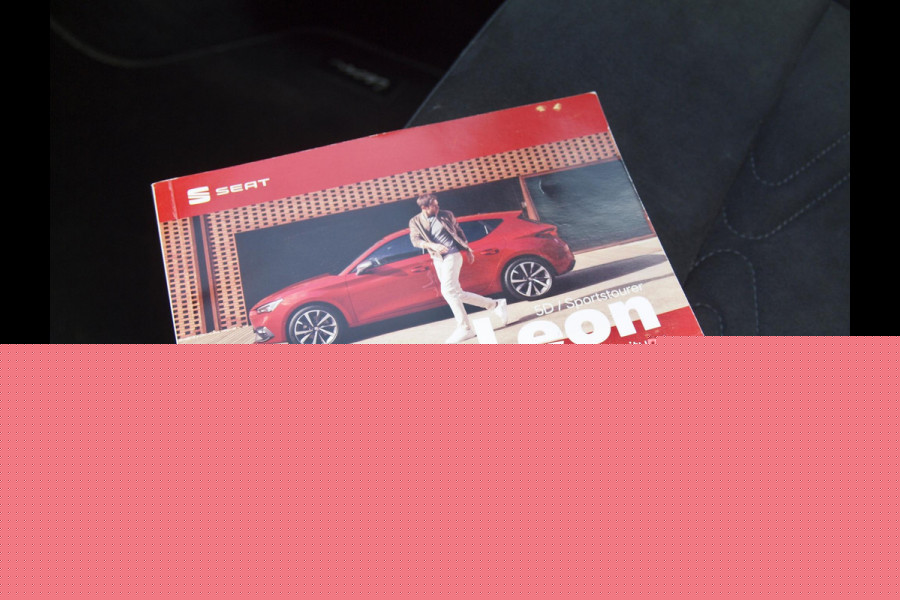 Seat Leon Sportstourer 1.4 TSI eHybrid PHEV FR | Panoramadak | Camera | Apple Carplay | Cruise Control | Sfeerverlichting |