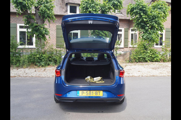 Seat Leon Sportstourer 1.4 TSI eHybrid PHEV FR | Panoramadak | Camera | Apple Carplay | Cruise Control | Sfeerverlichting |