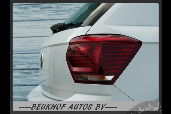 Volkswagen Polo 1.0 TSI Business Automaat Parkeersensor Nav