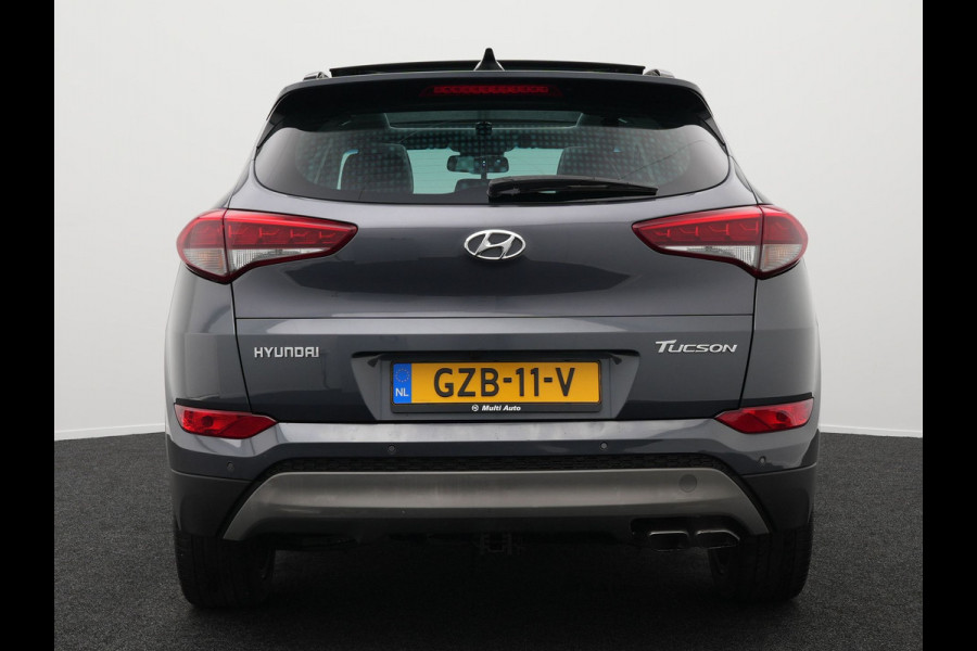 Hyundai Tucson 1.6 T-GDI Premium Automaat | Panodak | Lederen Sportstoelen Verwarmd | Trekhaak Afneembaar | Apple Carplay | Navigatie | Cruise Control | Climate Control | Camera | L.M. 19" |