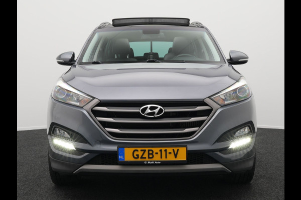 Hyundai Tucson 1.6 T-GDI Premium Automaat | Panodak | Lederen Sportstoelen Verwarmd | Trekhaak Afneembaar | Apple Carplay | Navigatie | Cruise Control | Climate Control | Camera | L.M. 19" |