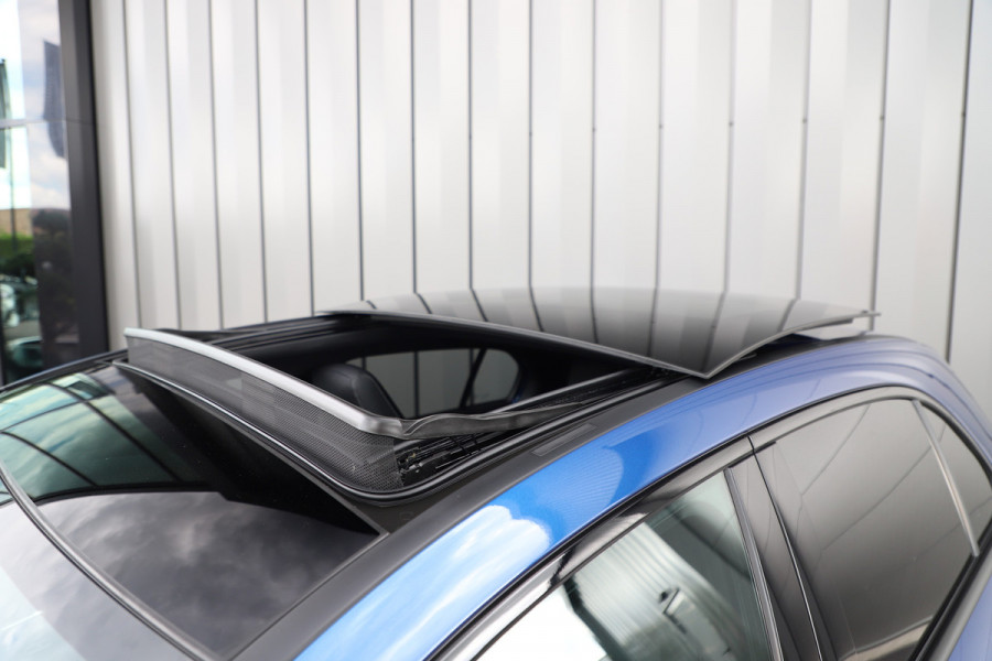 Mercedes-Benz A-Klasse 250e AMG Aut8 | 218PK | Pano | Head-up | Burmester | Memory | Sfeerverlichting | Multibeam | ACC | Stuurwielverwarming | Trekhaa Mercedes-Benz A-Klasse 250e AMG Aut8 | 218PK | Pano | Head-up | Burmester | Memory | Sfeerverlichting | Multibeam | ACC | Stuurwielverwarming | Trekhaa