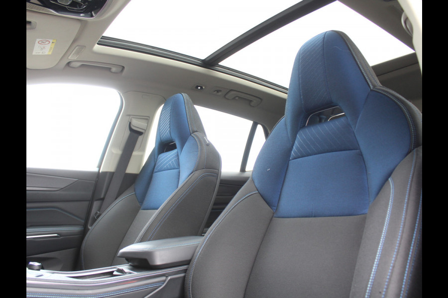 Lynk & Co 01 1.5 12 X OP VOORRAAD V.A. 40.000 KM | CARPLAY | 360CAMERA | DAB | PANODAK | LED | STOELVERW | ADAPCRUISE | WIFI |