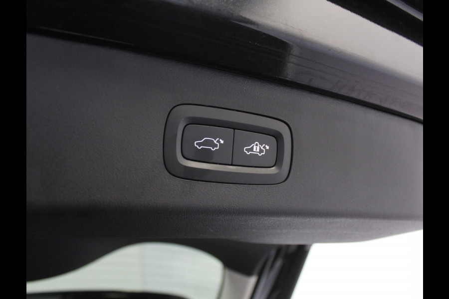 Lynk & Co 01 1.5 12 X OP VOORRAAD V.A. 40.000 KM | CARPLAY | 360CAMERA | DAB | PANODAK | LED | STOELVERW | ADAPCRUISE | WIFI |
