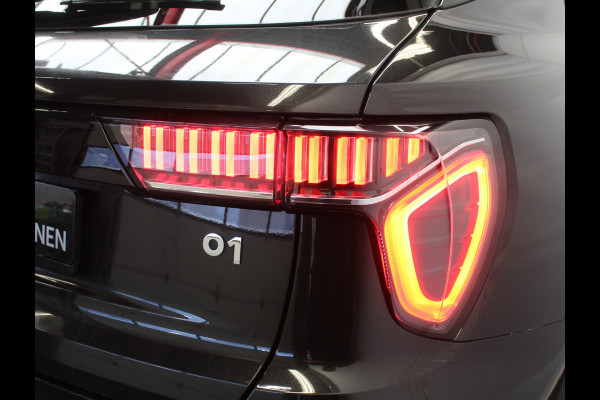 Lynk & Co 01 1.5 12 X OP VOORRAAD V.A. 40.000 KM | CARPLAY | 360CAMERA | DAB | PANODAK | LED | STOELVERW | ADAPCRUISE | WIFI |