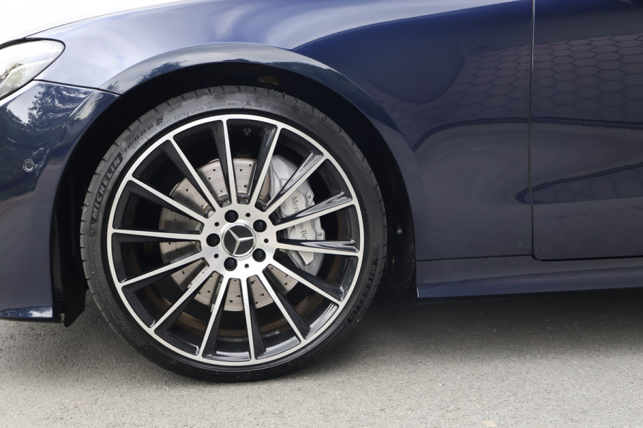 Mercedes-Benz E-Klasse Cabriolet 350 AMG Premium Plus | DISTRONIC | VOL LEDER | BURMESTER SURROUND | MULTIBEAM LED | BSM | DRAADLOOS LADEN | SFEERVERLI