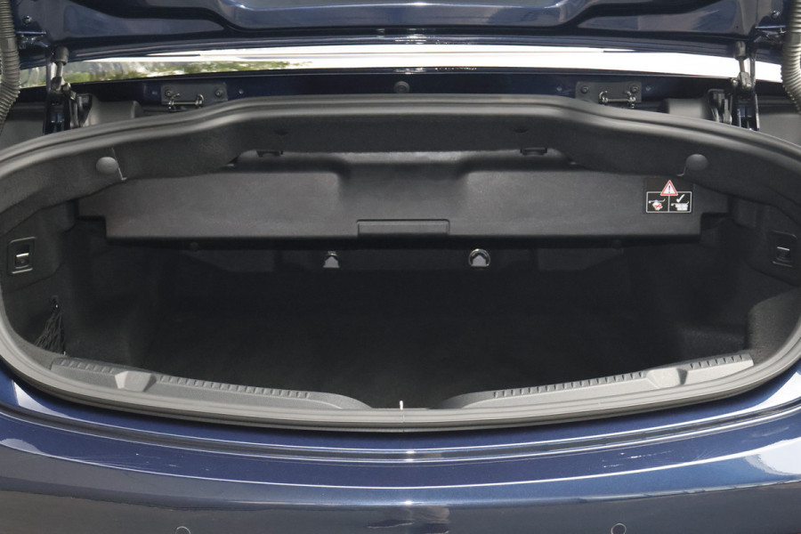 Mercedes-Benz E-Klasse Cabriolet 350 AMG Premium Plus | DISTRONIC | VOL LEDER | BURMESTER SURROUND | MULTIBEAM LED | BSM | DRAADLOOS LADEN | SFEERVERLI