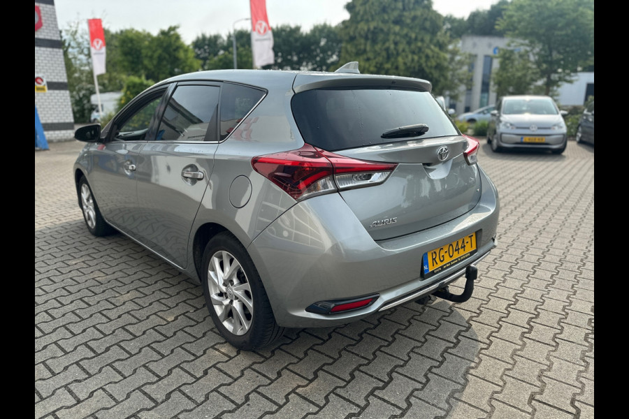Toyota Auris 1.2T Dynamic