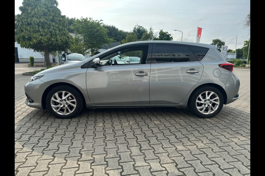 Toyota Auris 1.2T Dynamic
