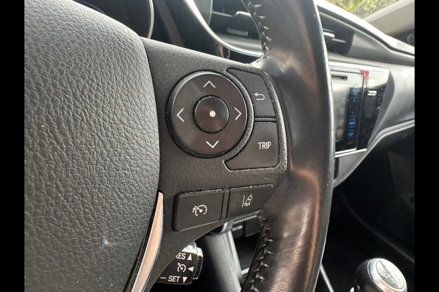 Toyota Auris 1.2T Dynamic