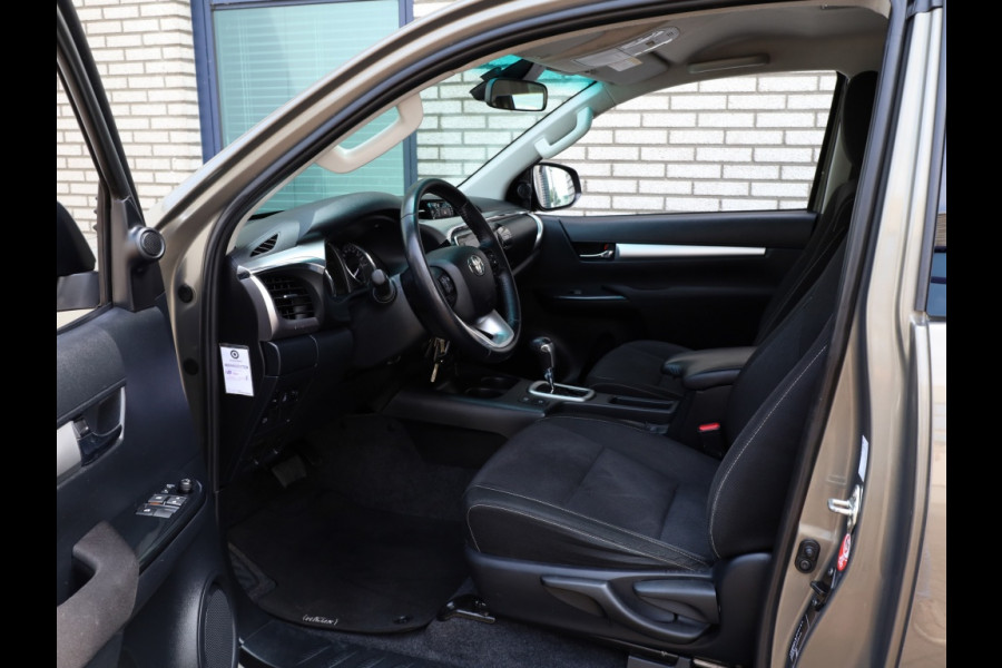 Toyota Hilux 2.8 D-4D XtraCab Professional Premium | Automaat | 3500 KG Trekg