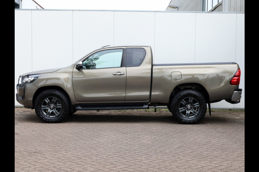 Toyota Hilux 2.8 D-4D XtraCab Professional Premium | Automaat | 3500 KG Trekg
