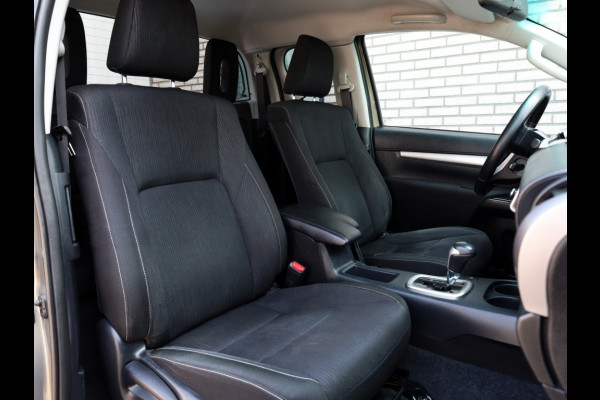 Toyota Hilux 2.8 D-4D XtraCab Professional Premium | Automaat | 3500 KG Trekg