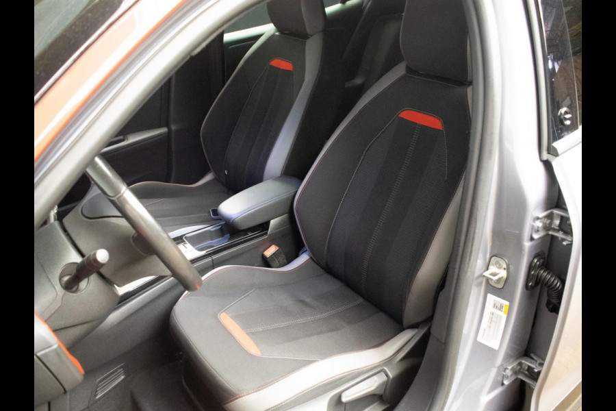 Opel Mokka-e GS Line 50-kWh 11kw bl. Sport (APPLE CARPLAY, NAVI,CAMERA,360 VIEW,CRUISE,CLIMATE,SPORTSTOELEN,LM VELGEN,NETTE STAAT)