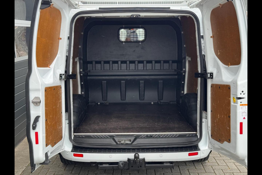 Ford Transit Custom 2.0 TDCI 130pk L2H1 Limited DC 5P | Navi | Camera | Leder | Trekhaak | Raptor Grill | CarPlay | Dubbel Cabine