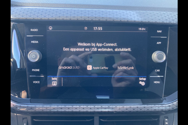 Volkswagen T-Cross 1.0 TSi 115pk Style LED/CARPLAY/NAVI/PDC/TREKHAAK/WINTERPACK