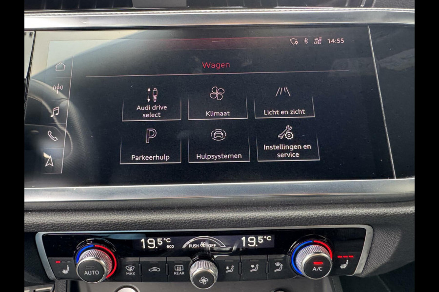 Audi Q3 35 TFSI 150pk 2 x S Line S-Tronic Dynamic Light LED Keyless Sfeerverlichting CarPlay Leder Stlvw