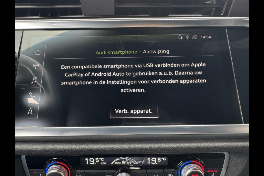 Audi Q3 35 TFSI 150pk 2 x S Line S-Tronic Dynamic Light LED Keyless Sfeerverlichting CarPlay Leder Stlvw