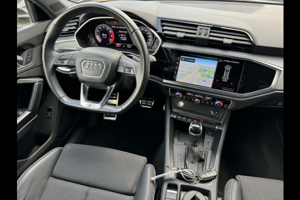 Audi Q3 35 TFSI 150pk 2 x S Line S-Tronic Dynamic Light LED Keyless Sfeerverlichting CarPlay Leder Stlvw