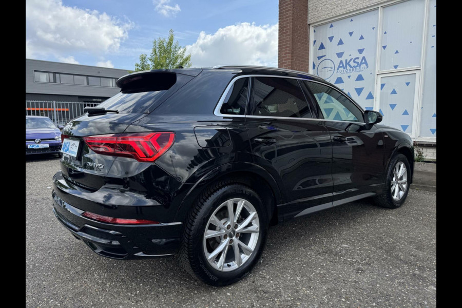 Audi Q3 35 TFSI 150pk 2 x S Line S-Tronic Dynamic Light LED Keyless Sfeerverlichting CarPlay Leder Stlvw
