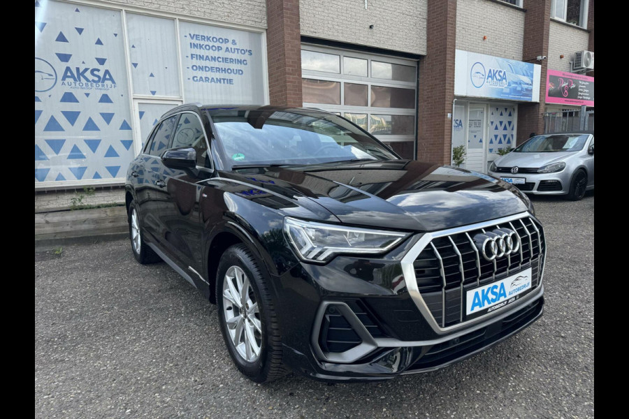 Audi Q3 35 TFSI 150pk 2 x S Line S-Tronic Dynamic Light LED Keyless Sfeerverlichting CarPlay Leder Stlvw