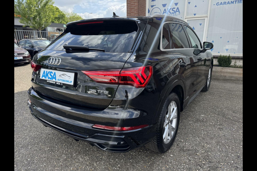 Audi Q3 35 TFSI 150pk 2 x S Line S-Tronic Dynamic Light LED Keyless Sfeerverlichting CarPlay Leder Stlvw