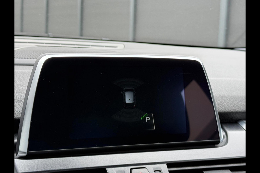 BMW 2 Serie Active Tourer 218i High Executive Launch Edition H/K