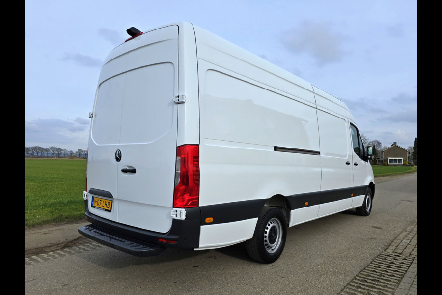 Mercedes-Benz Sprinter 317 1.9 CDI L3 H2 RWD - 170 Pk - Euro 6 - AUTOMAAT - MBUX - ParkeerCamera