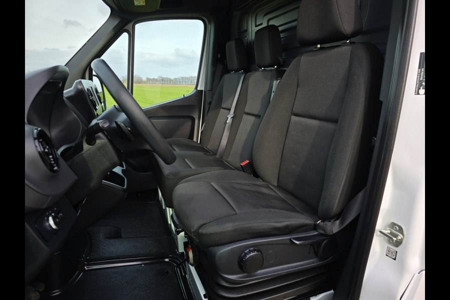 Mercedes-Benz Sprinter 317 1.9 CDI L3 H2 RWD - 170 Pk - Euro 6 - AUTOMAAT - MBUX - ParkeerCamera