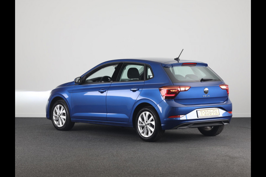 Volkswagen Polo 1.0 TSI Style 95 pk | Navigatie | LM-velgen|Parkeersensoren | Digital display| Trekhaak