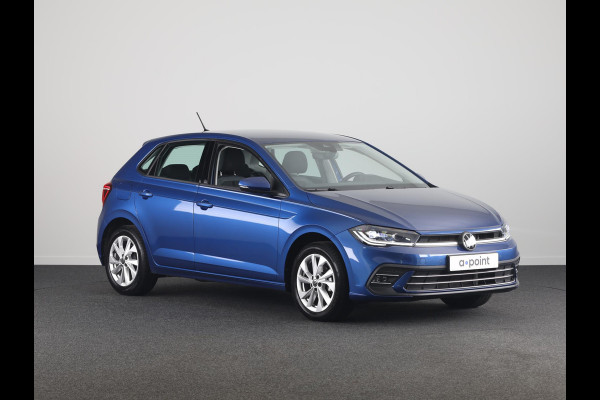 Volkswagen Polo 1.0 TSI Style 95 pk | Navigatie | LM-velgen|Parkeersensoren | Digital display| Trekhaak