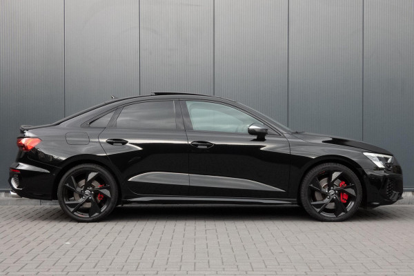 Audi A3 Limousine 2.0 TFSI quattro S3 Edition One | HEAD UP | RS SPORSTOELEN | MASSAGE STOELEN | BANG & OLUFSEN | PANO