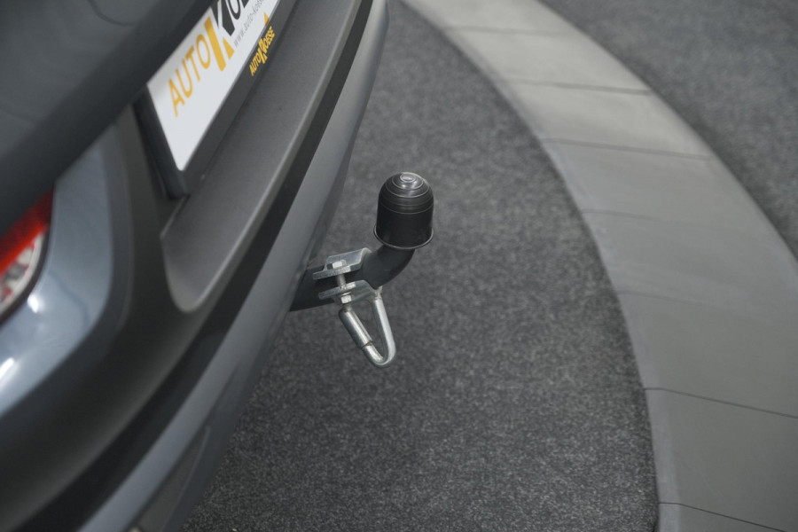 Renault Kadjar TCe 140 Intens | Trekhaak | Camera | Dodehoek | Pack Leder | Navigatie