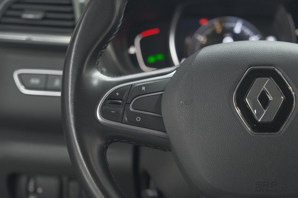 Renault Kadjar TCe 140 Intens | Trekhaak | Camera | Dodehoek | Pack Leder | Navigatie