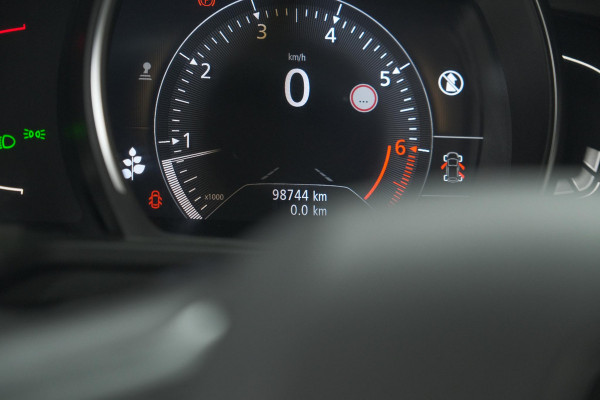 Renault Kadjar TCe 140 Intens | Trekhaak | Camera | Dodehoek | Pack Leder | Navigatie