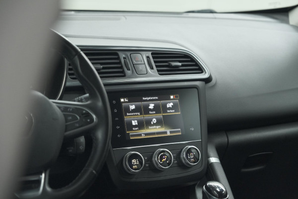 Renault Kadjar TCe 140 Intens | Trekhaak | Camera | Dodehoek | Pack Leder | Navigatie