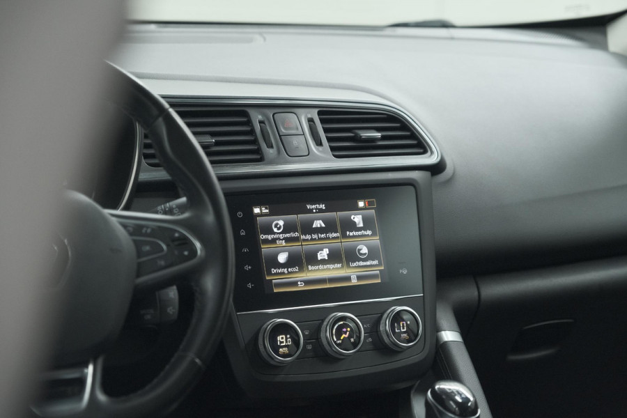 Renault Kadjar TCe 140 Intens | Trekhaak | Camera | Dodehoek | Pack Leder | Navigatie