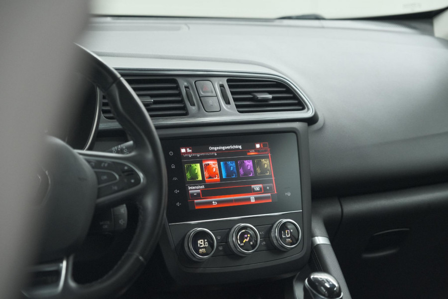 Renault Kadjar TCe 140 Intens | Trekhaak | Camera | Dodehoek | Pack Leder | Navigatie