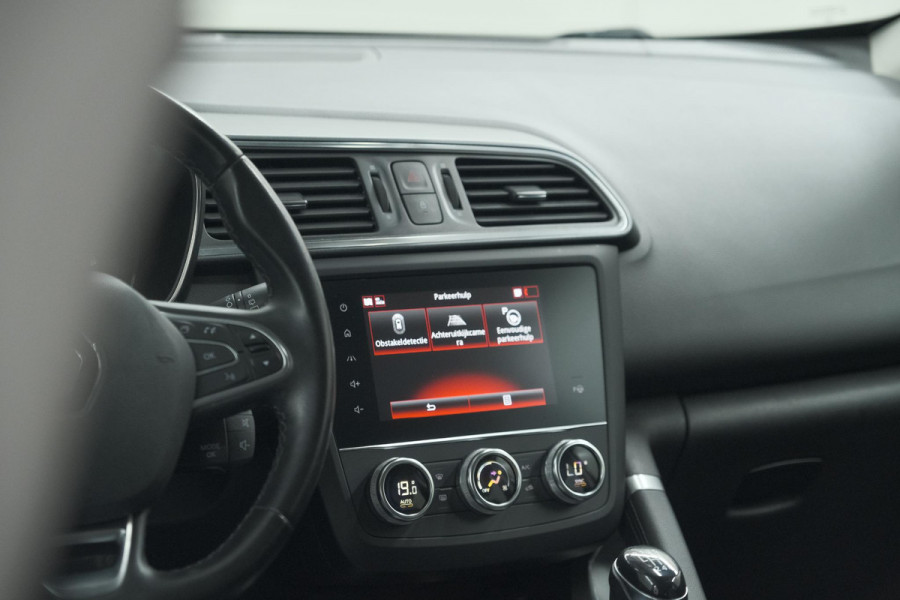 Renault Kadjar TCe 140 Intens | Trekhaak | Camera | Dodehoek | Pack Leder | Navigatie