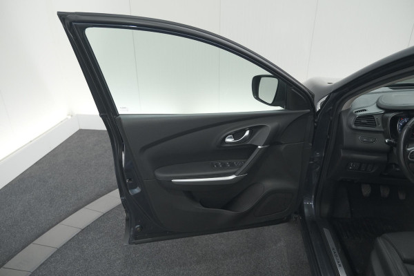 Renault Kadjar TCe 140 Intens | Trekhaak | Camera | Dodehoek | Pack Leder | Navigatie