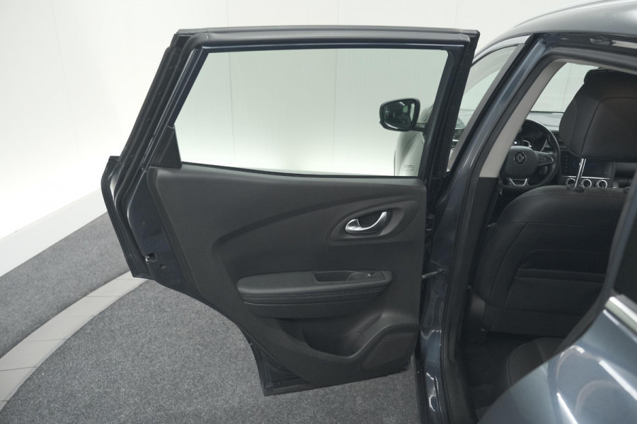 Renault Kadjar TCe 140 Intens | Trekhaak | Camera | Dodehoek | Pack Leder | Navigatie